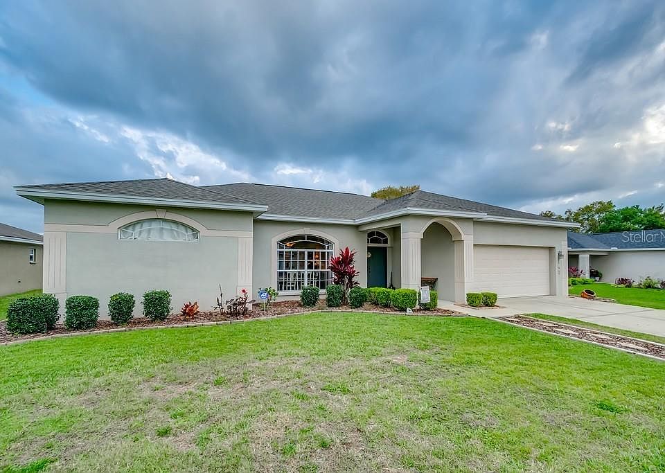 1st image of 145 Seven Oaks Dr