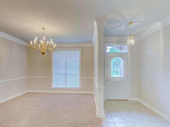3rd image of 6406 Ashmore Ln