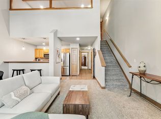 720 Lakepoint Dr, Frisco, CO 80443