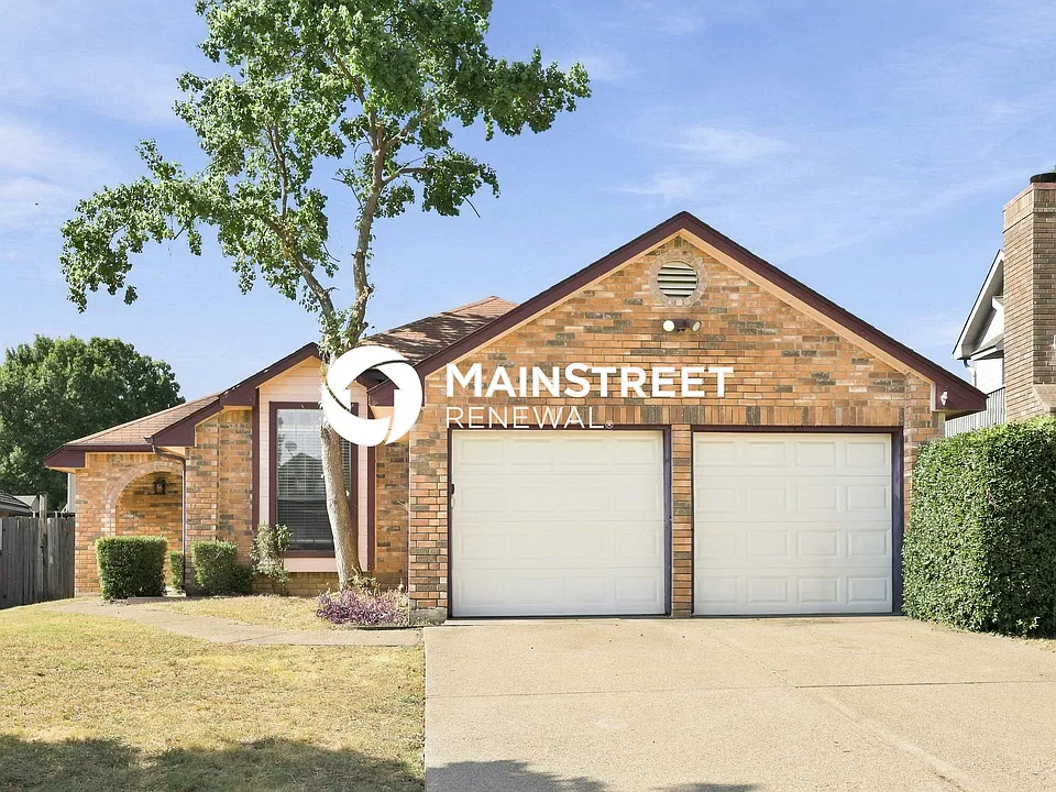 312 Ironbark Dr