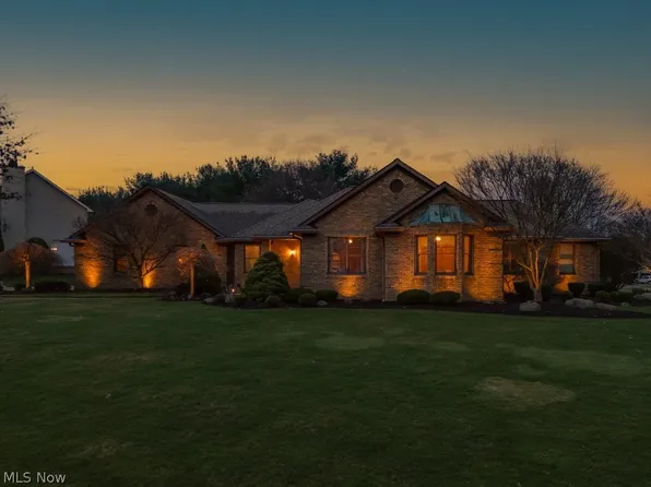 3141 Snowgoose Ln, Akron, OH 44319