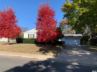 2611 W Gilbert Ave, Peoria, IL 61604