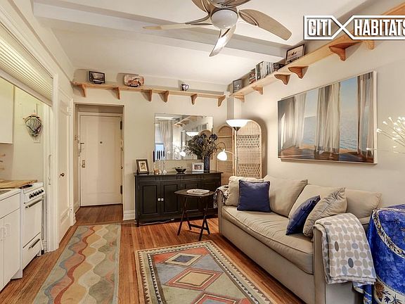 2nd image of 457 W 57th St #511