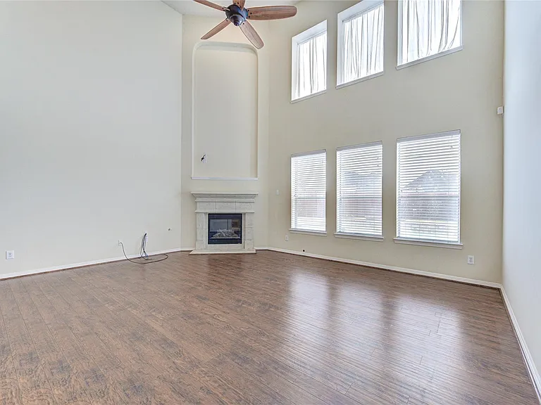 5007 Jade Cove Ct — Photo 18
