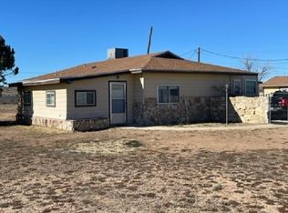 3506 Hidalgo Rd, Carlsbad, NM 88220