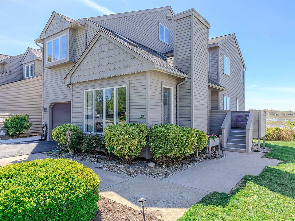1st image of 405 Saint James Pl #405