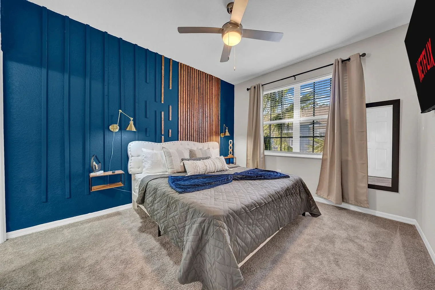 2 bed, 2.0 bath, 1345 sqft, $3,840 — Photo 2