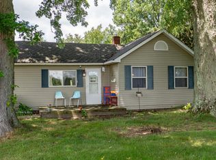 70100 Kessington Rd, Edwardsburg, MI 49112