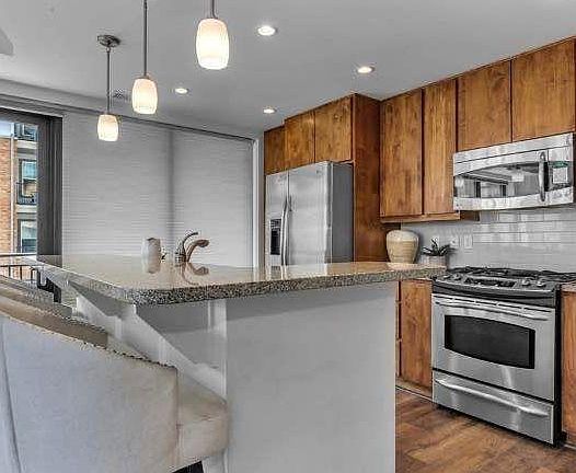 5th image of 1650 Fillmore St APT 304