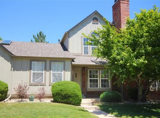 9696 W Chatfield Ave UNIT B, Littleton, CO 80128