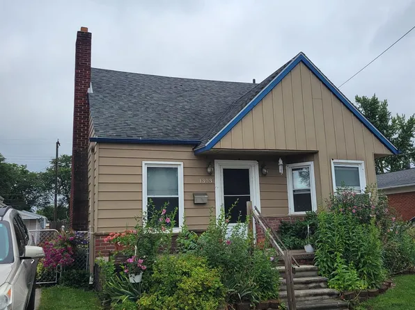1303 Marion Ave, Lincoln Park, MI 48146