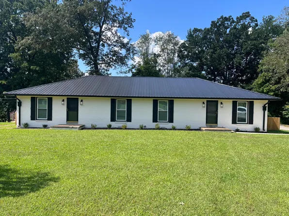 11 Millsap Dr #11, Jackson, TN 38305