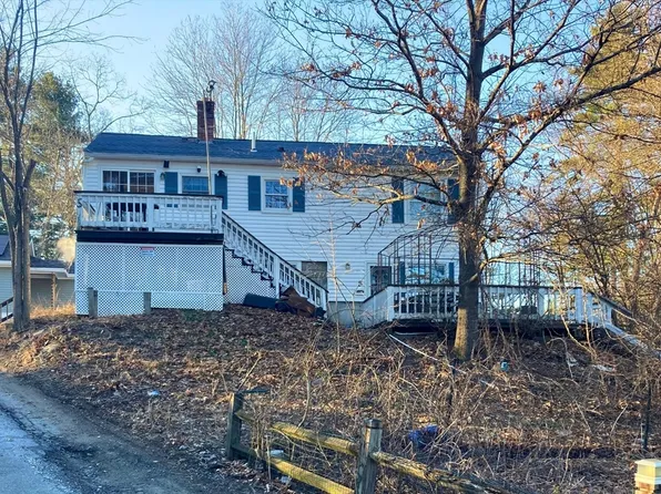 5 Hillcrest Rd, Andover, MA 01810