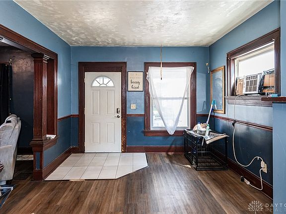 5th image of 2412 W 2nd St