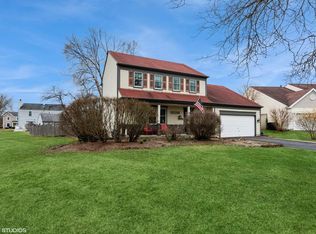 836 Dugout Trl, Carol Stream, IL 60188