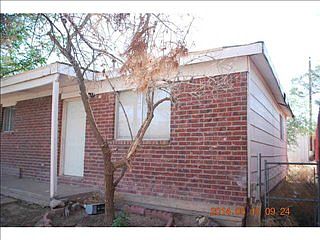 2nd image of 8806 De Alva Dr