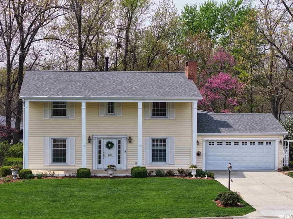 6613 N Greenmont Rd, Peoria, IL 61614