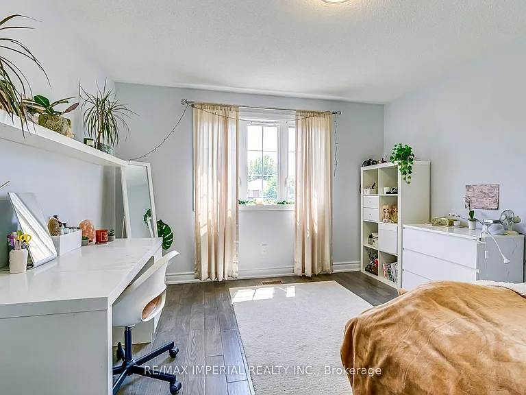 1511 Greenridge Cir — Photo 33
