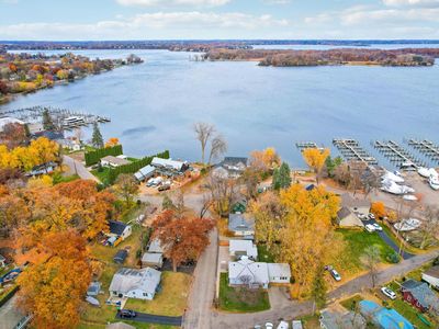 25/15 Waseca Ave, Excelsior, MN, 55331