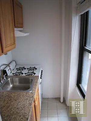 Rented by Halstead Real Estate | media 5