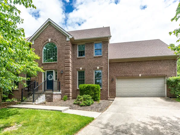 2673 Fireside Cir, Lexington, KY 40513
