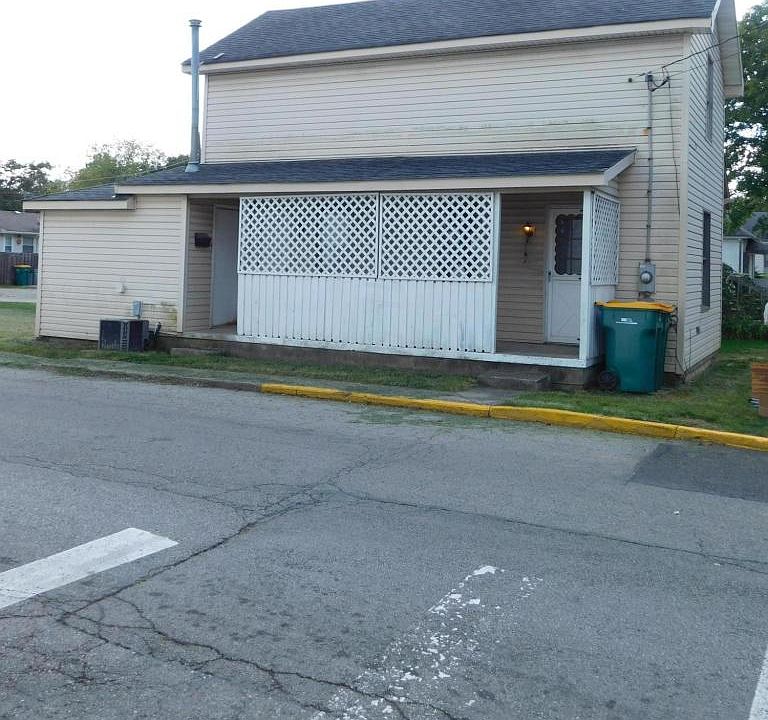 1st image of 32 S Twin St