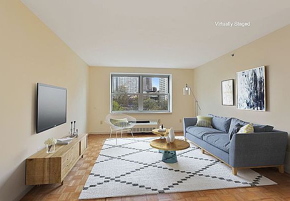 3rd image of 218 Myrtle Ave APT 9J
