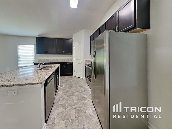 3rd image of 1500 Liberty Day Ct