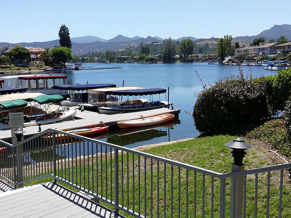 WESTLAKE BAY