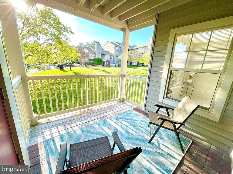1719 Ascot Way #C — Photo 37