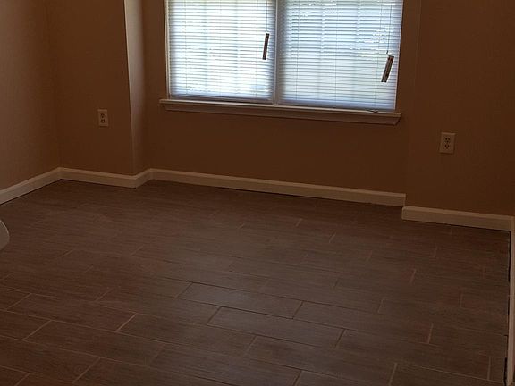 5th image of 4561 Golden Meadow Dr