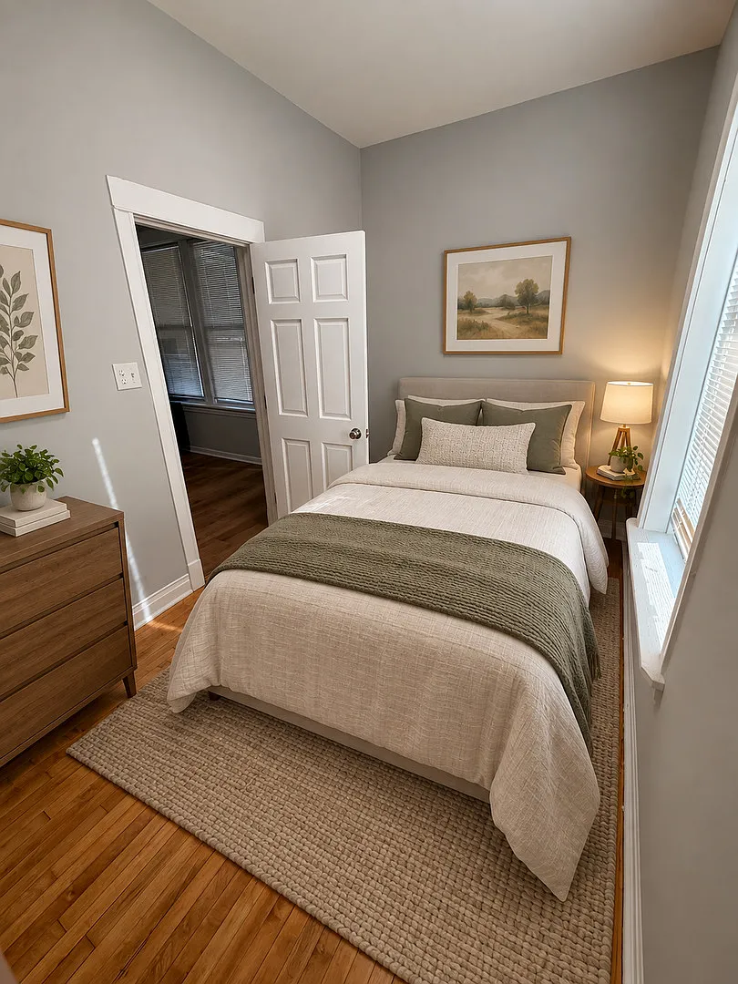 2 bed, 650 sqft, $1,600 — Photo 2