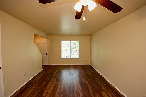 4th image of 1935 E Villa St APT 2