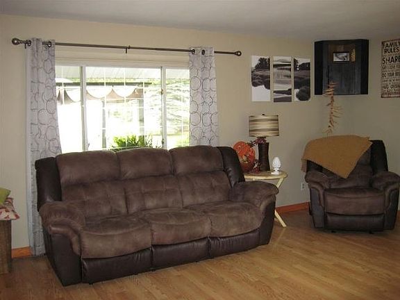 5th image of 368 W Buehler Ave