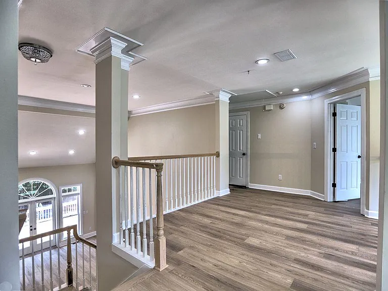 3237 Waldwick Way SE — Photo 22