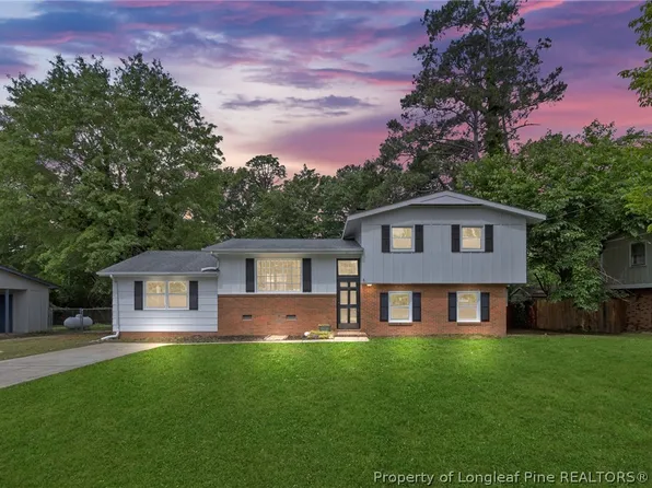 1818 Inverness Dr, Fayetteville, NC 28304