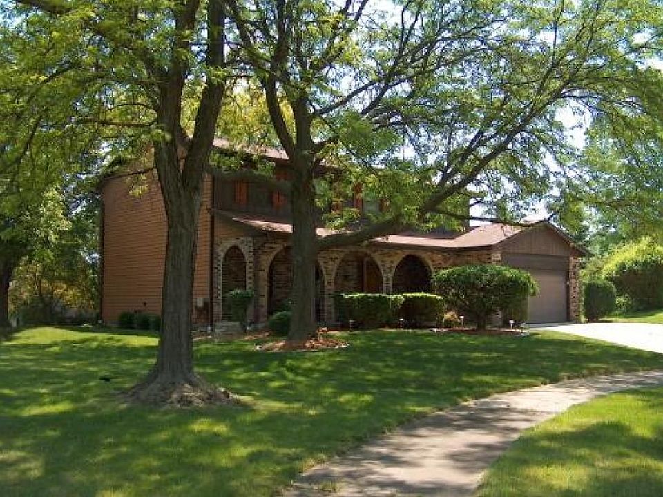 1st image of 737 Fennel Ct