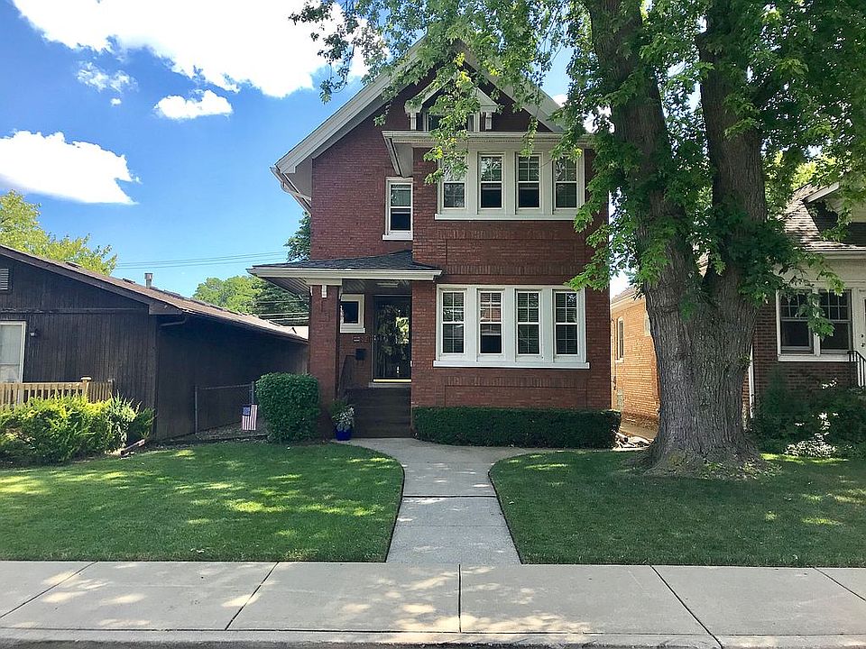 1st image of 604 Thomas Ave