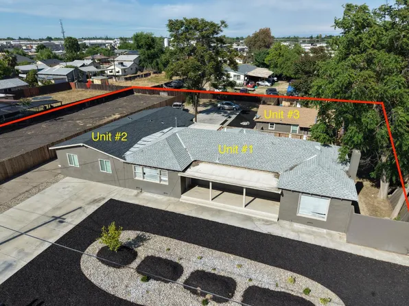 917 9th St, Turlock, CA 95380