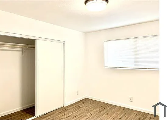 2 bed, 900 sqft, $2,000 — Photo 2