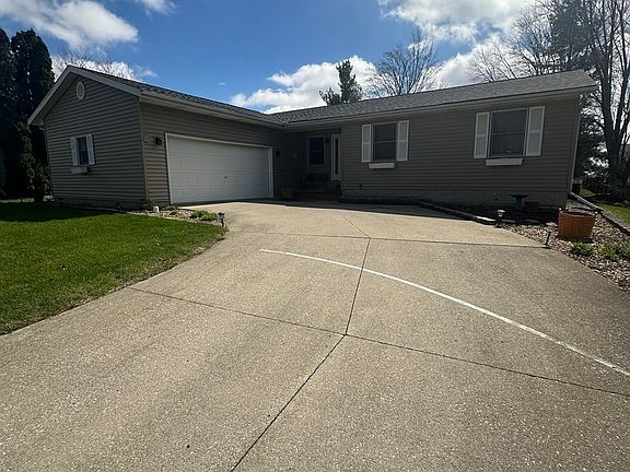 2nd image of 610 Kelley Dr
