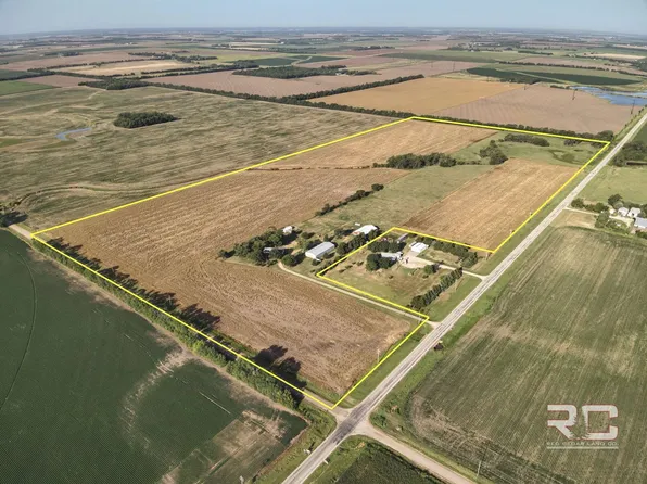 893 Comanche Rd, McPherson, KS 67460
