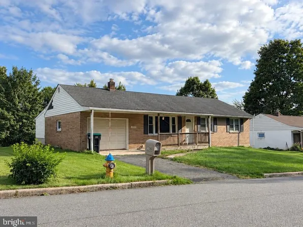 308 Blackwood Dr, Reading, PA 19606