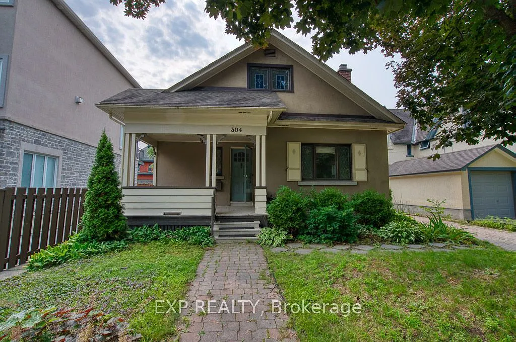 4 bed, $3,500 — Photo 1