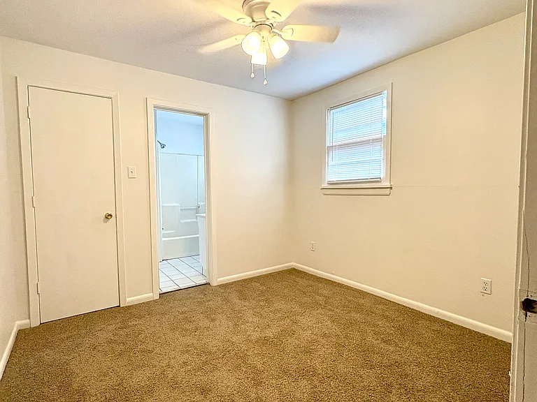 1115 Burdette St — Photo 7