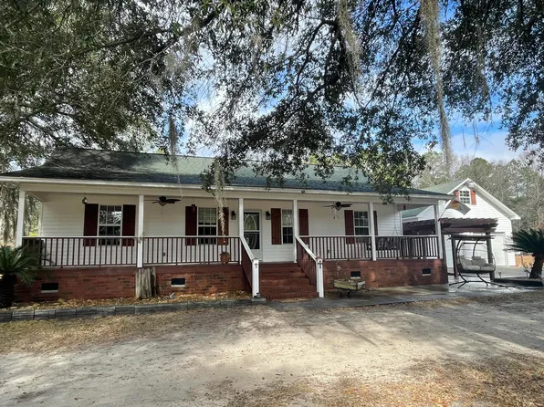 345 Tucker Rd, Eutawville, SC 29048