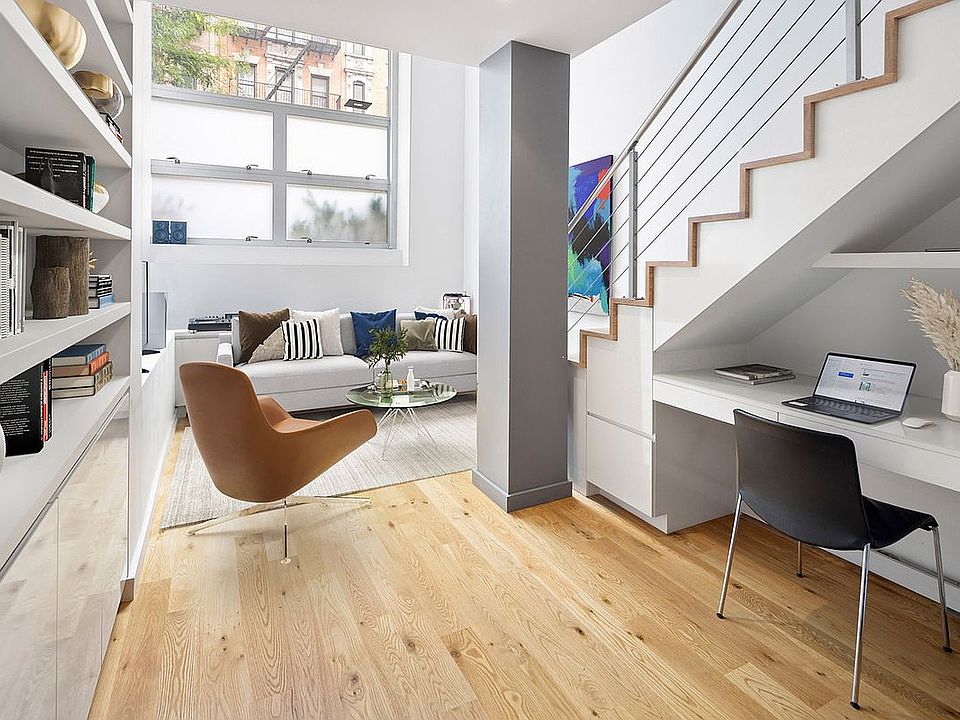 1st image of 425 E 13th St APT 1N