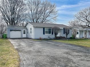 120 Vincent Ave, Liverpool, NY 13088