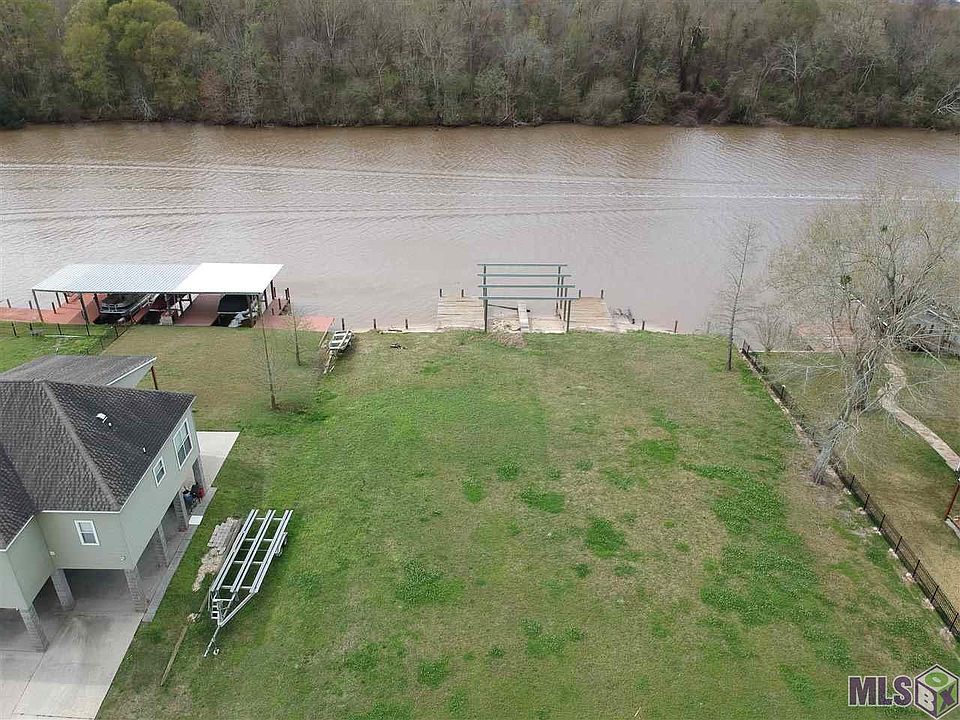 1st image of 15843 Cypress Point Ln