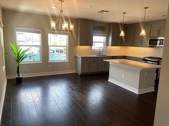 3rd image of 5351 Bridge St #1